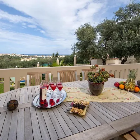 With Private Pool Near To The Sea Daratsos